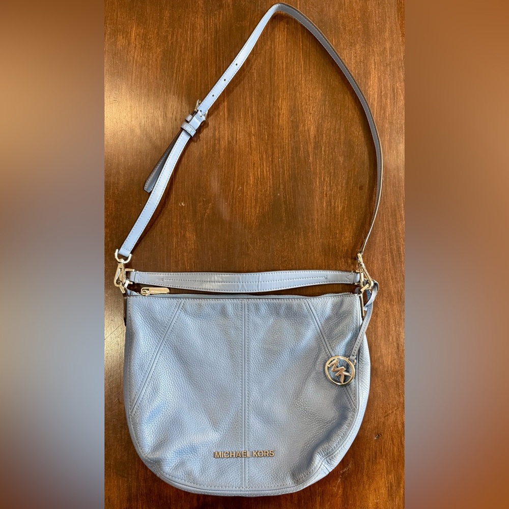 Michael Kors Bedford Medium Crescent French Blue
